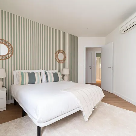 Sol Color Apartment